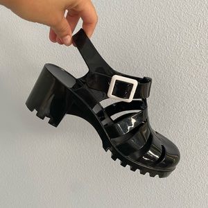 Black jelly shoes